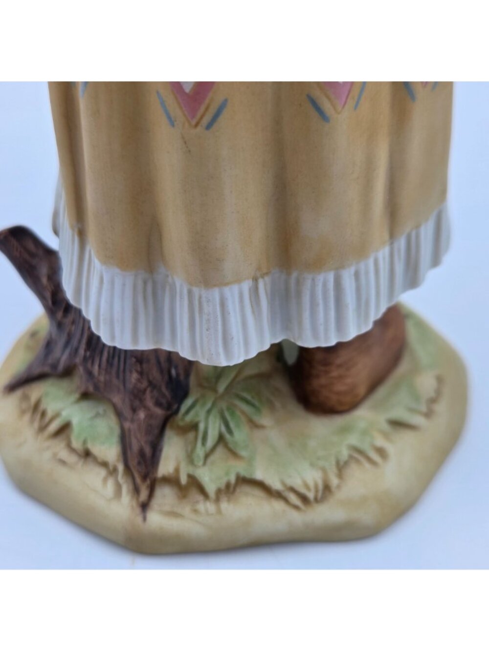 Homco Native American Woman Holding Baby Figurine #1447 Porcelain 1990s - Picture 10 of 14